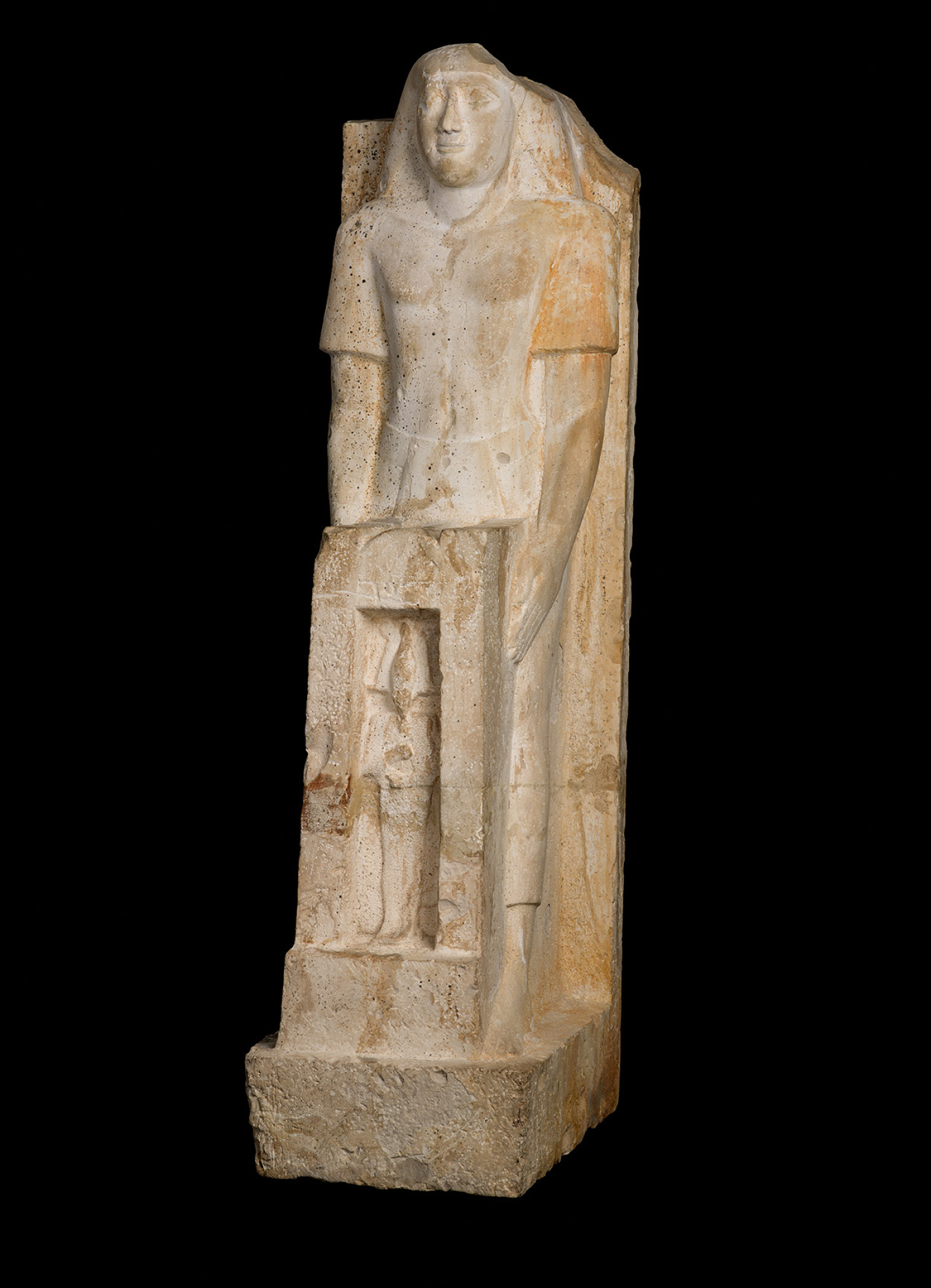 Estàtua oferent
Baixa Època, dinastia XXVI (664-525 aC)
Pedra calcària
Alçada: 138 cm
Inv.: MEB E-508