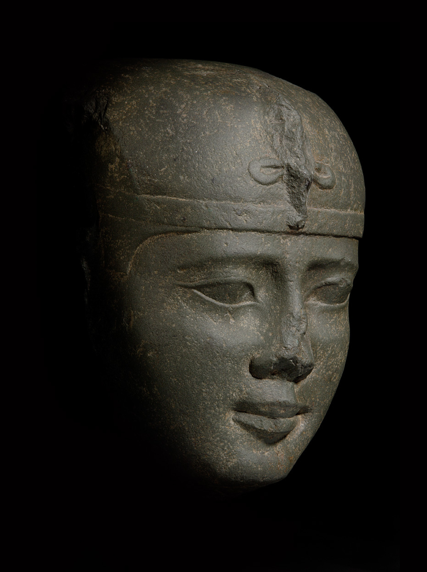 Regne Nou, dinastia XXX, regnat de Nectàneb I (380-362 aC)
Granit
Alçada: 25 cm
Inv.: MEB E-724