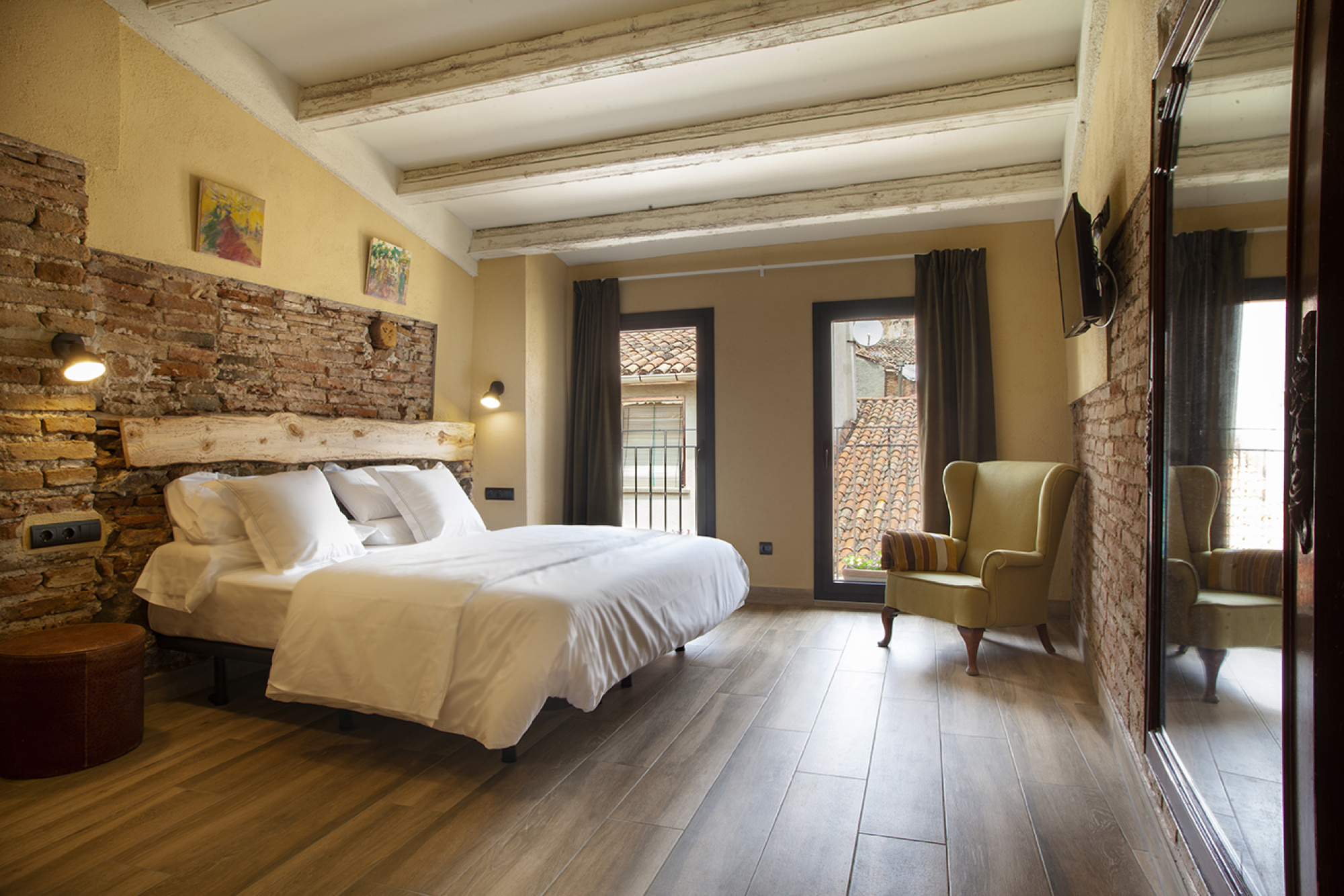 Priorat Aparthotel