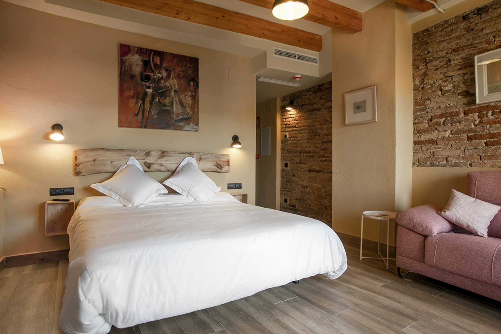 Priorat Aparthotel