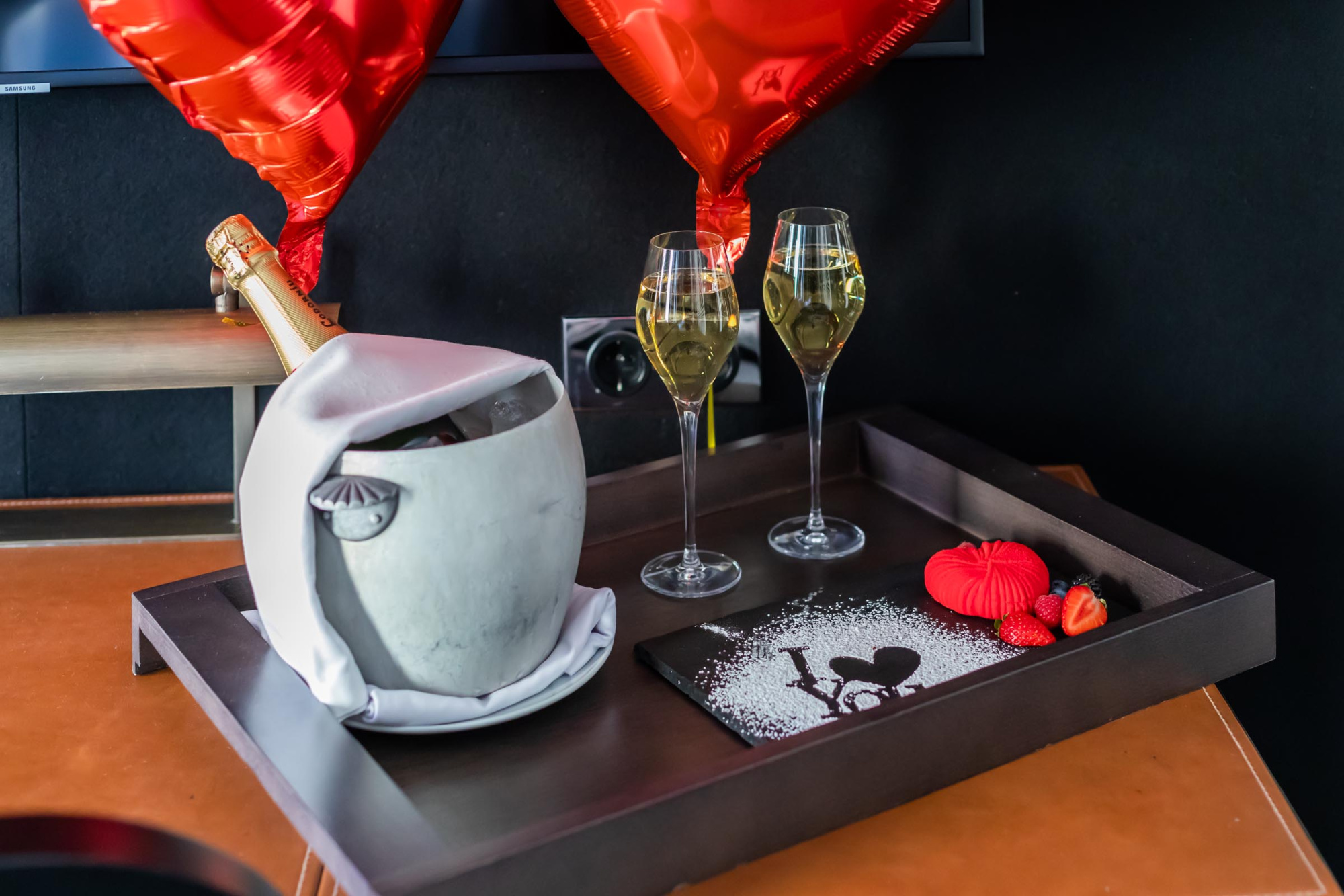 Pack romántico - Basic Experience | Seventy BCN