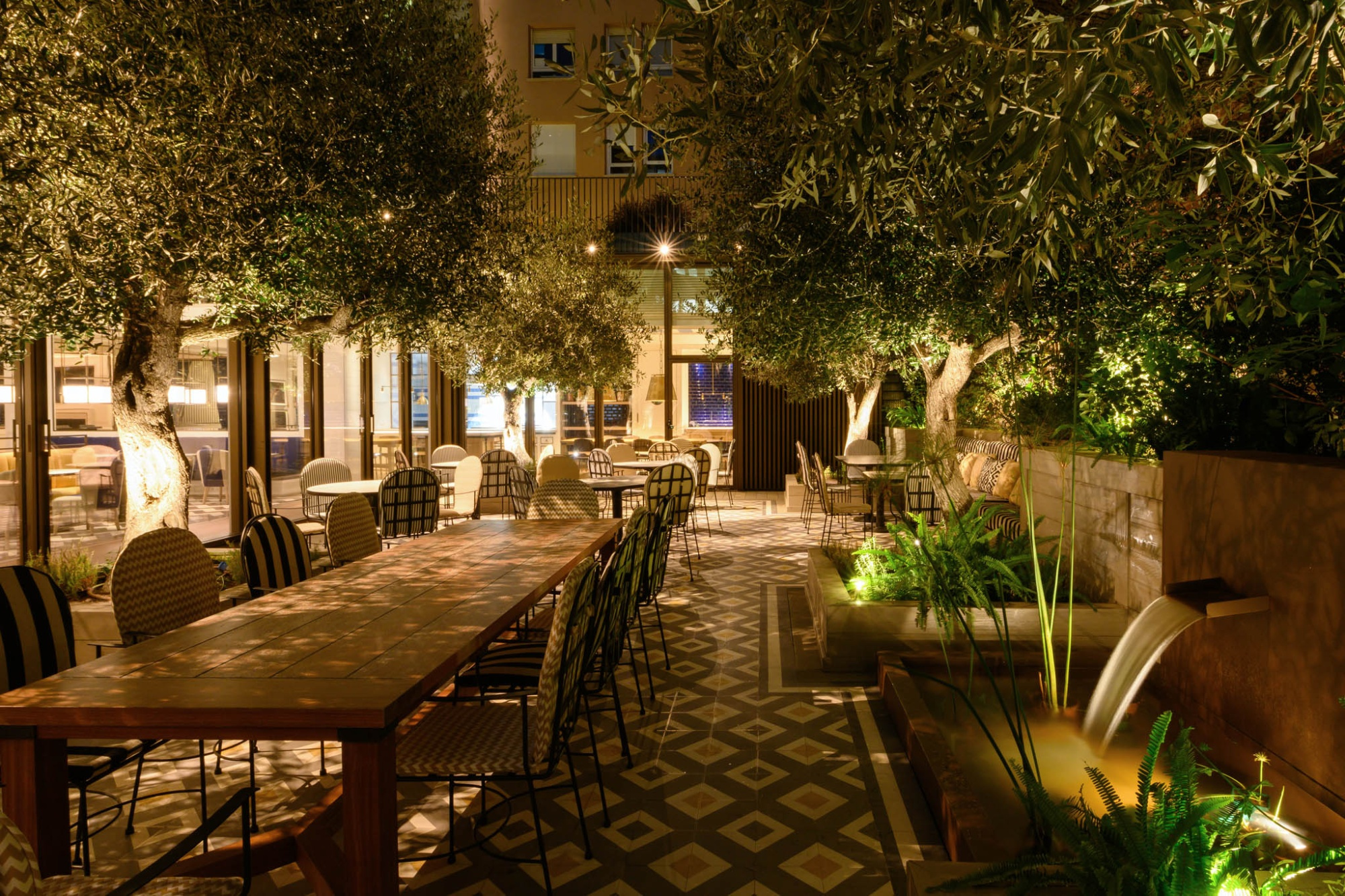 Cena Romántica en The Patio | Seventy Barcelona