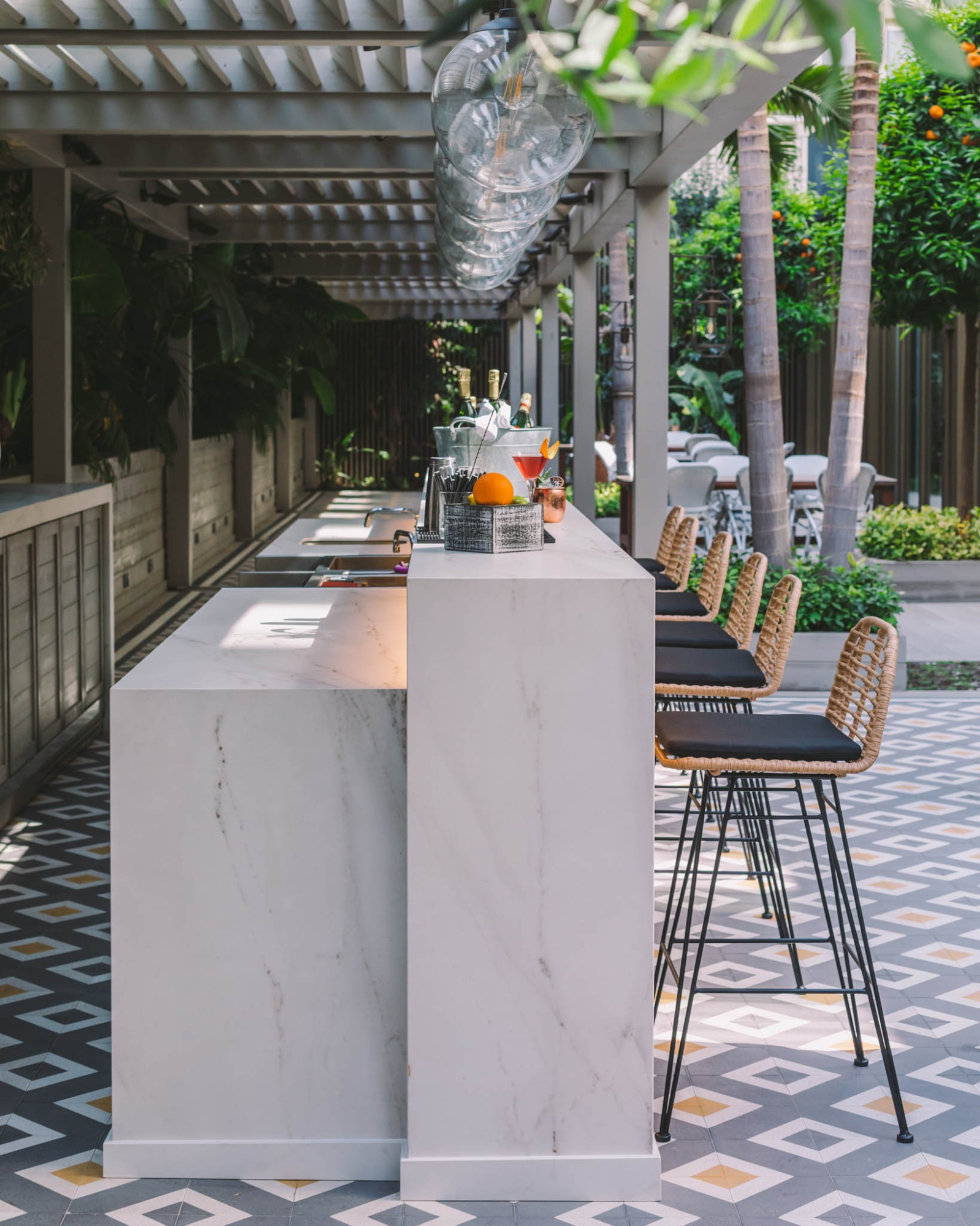 Barra - The Patio | Seventy Barcelona