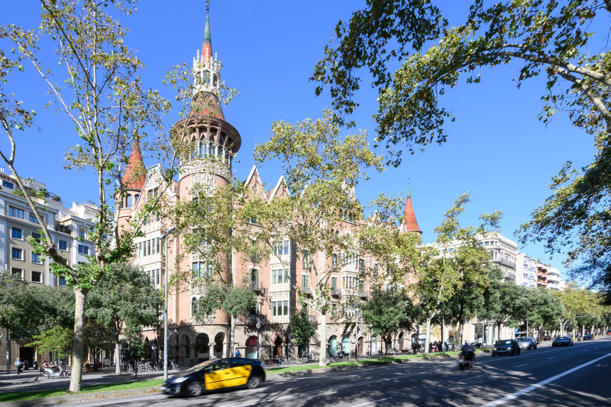 Casa de les Punxes - Barcelona