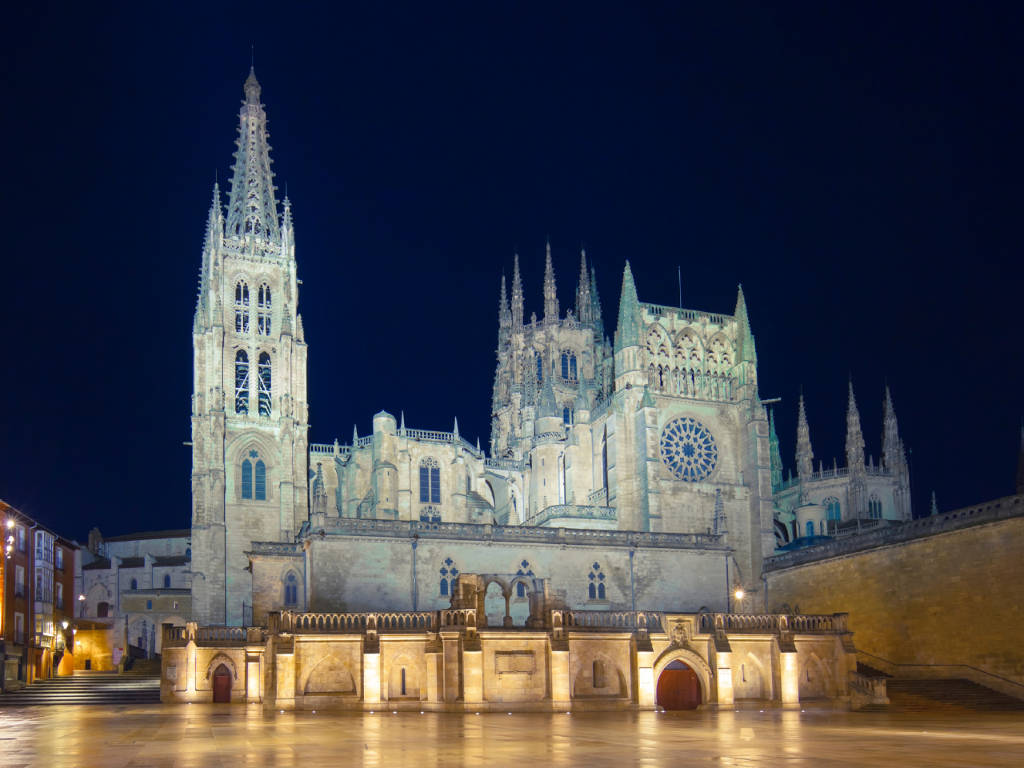 Hotel Abadía - Rutas Urbanas
