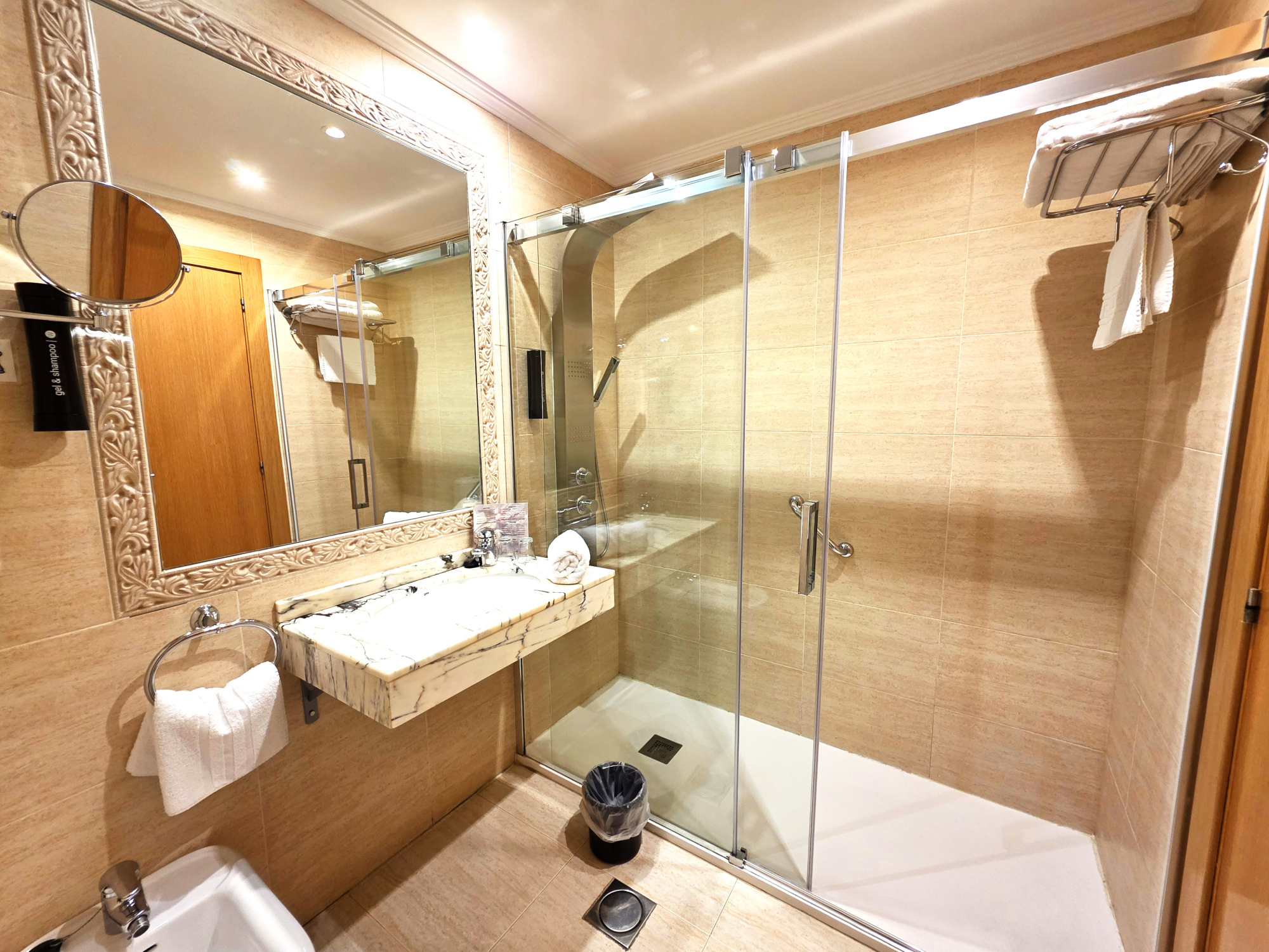 Hotel Abadía - Doble estandar matrimonio